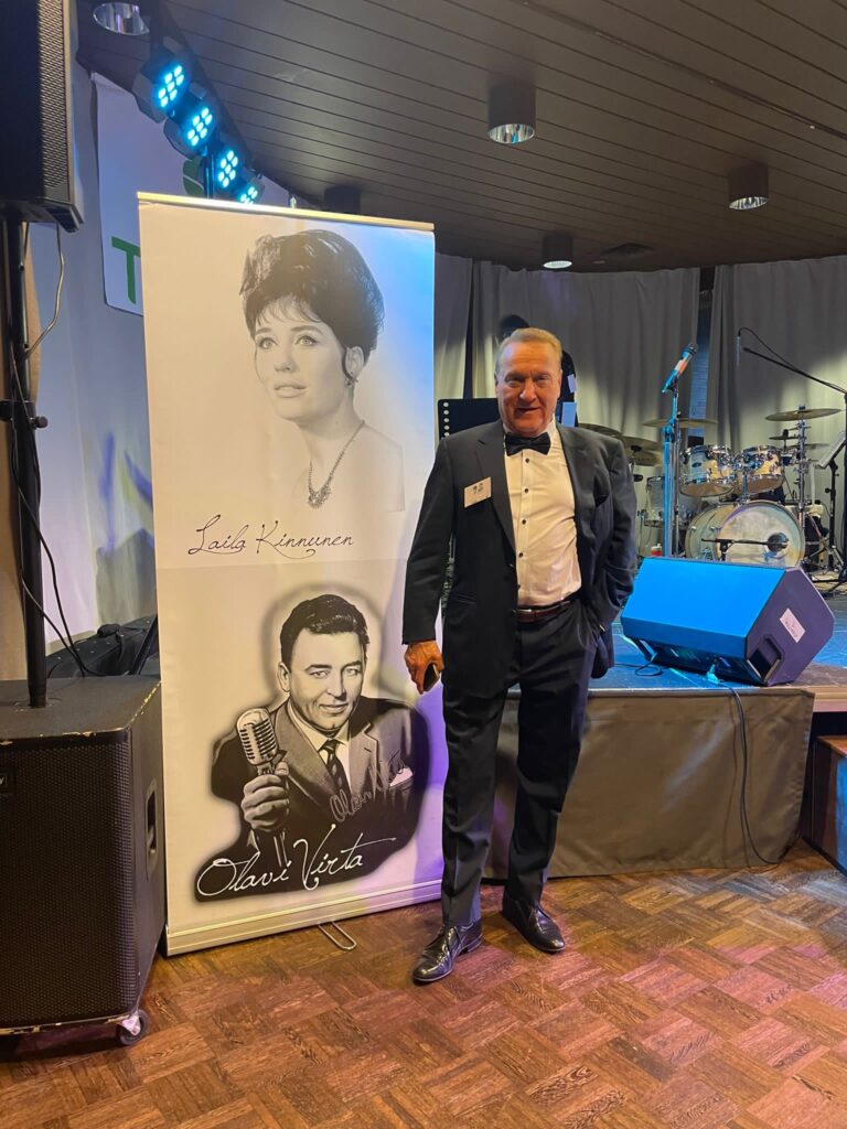 Read more about the article Laulaja ja muusikko sekä kampaamoyrittäjä Arto Martiskainen